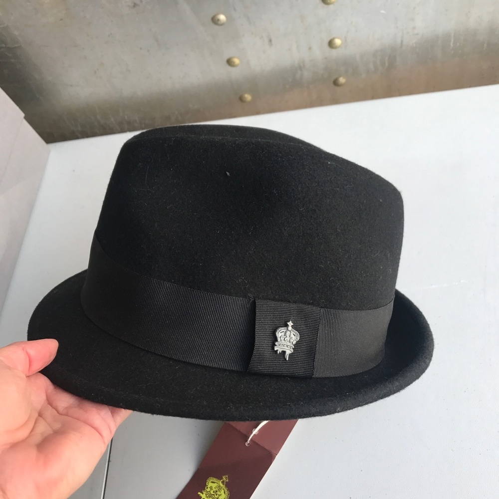 Christys crown series hat *new with tags*